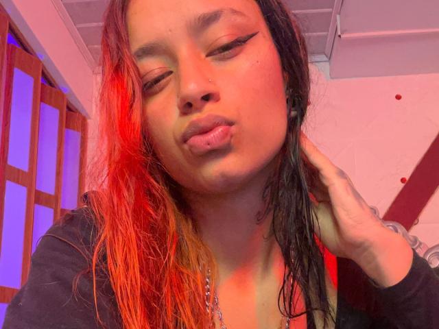 RoxanaSanchezz - Sexe cam en vivo - 28911920