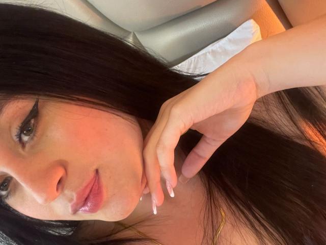 AnnyBentleii - Live porn &amp; sex cam - 28912535