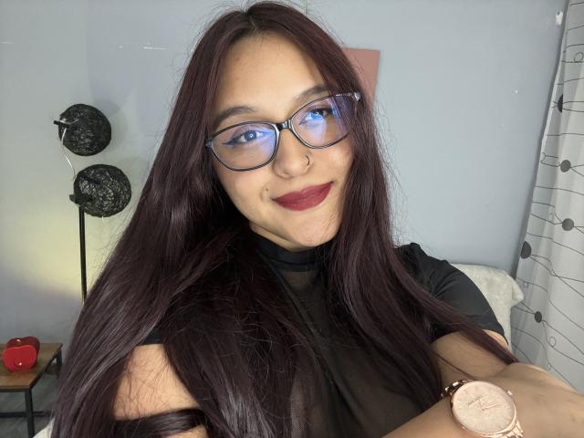 MarianaVargasX - Live Sex Cam - 28913126