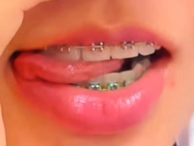 Genesiss - Live porn &amp; sex cam - 28914188