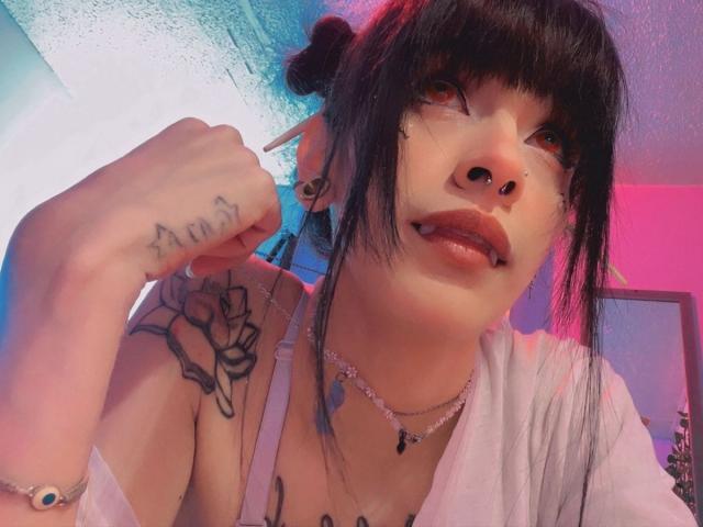 LaurenEvie69 - Live porn &amp; sex cam - 28915505