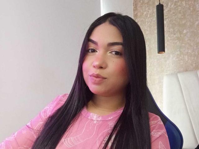 AliceSmity - Live sex cam - 28917215