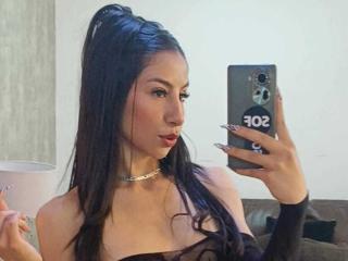 Ver la ficha detallada de NahomyCarther