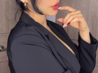 ArianaRogers'in detaylı sayfasını gör