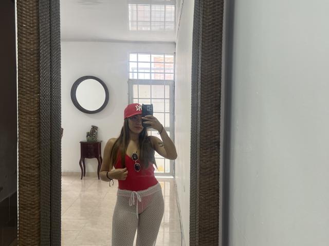 SharonKlart - Live porn &amp; sex cam - 28919084