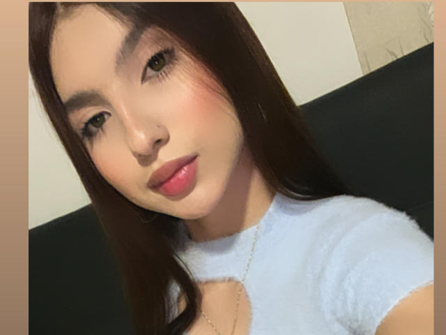 MilanMoon - Live sex cam - 28919633