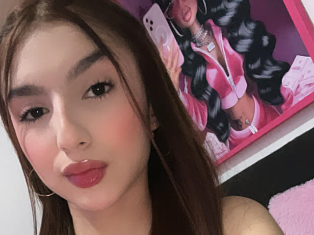 MilanMoon - Live sex cam - 28919639