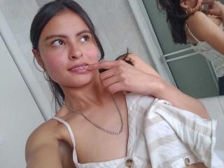 Obejrzyj kompletny profil LillyBonnet