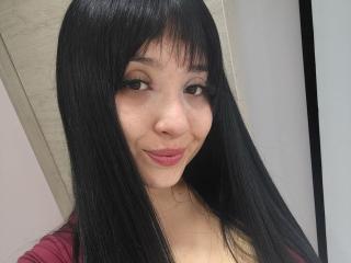 См. подробные сведения о модели LunaBellaHotty