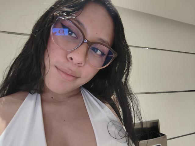 MarilynHills - Live sexe cam - 28922180