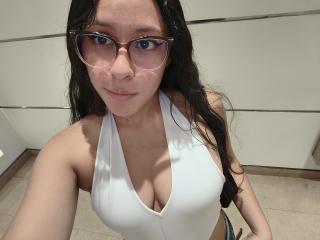 Obejrzyj kompletny profil MarilynHills