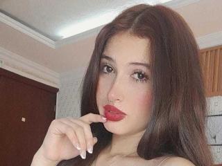 Obejrzyj kompletny profil MiaVolkova