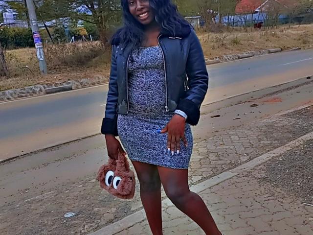 SweetP - Live porn &amp; sex cam - 28923377