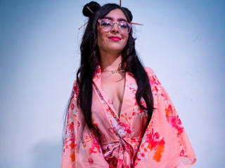 См. подробные сведения о модели EvaMcAllister