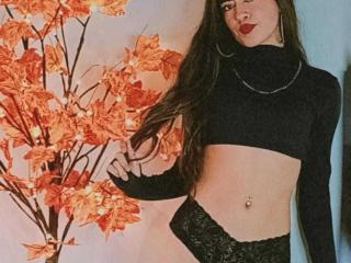 См. подробные сведения о модели LadySkarlet