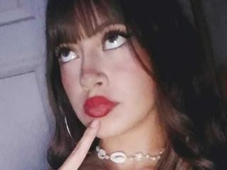 См. подробные сведения о модели LadySkarlet