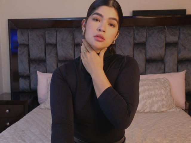 ScarlletZhen - Live porn &amp; sex cam - 28925003