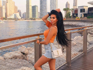 BrunetteBabe69'in detaylı sayfasını gör