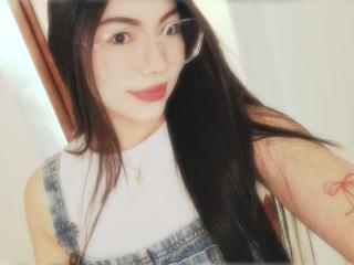 См. подробные сведения о модели ViolettaLeroy