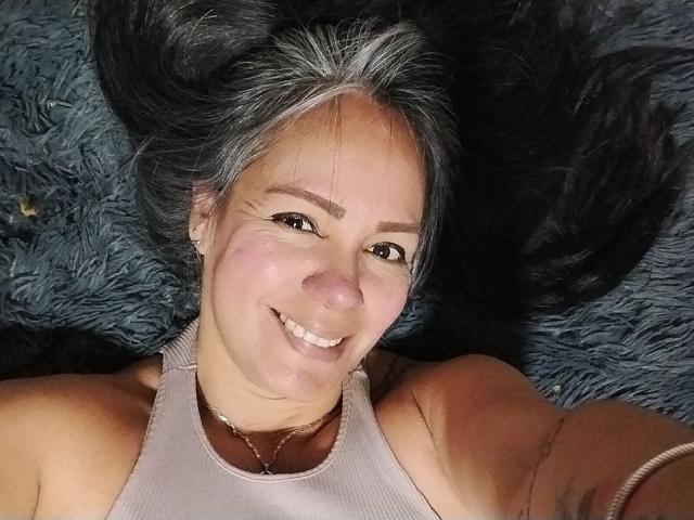 LailaCastillo - Live porn &amp; sex cam - 28925171