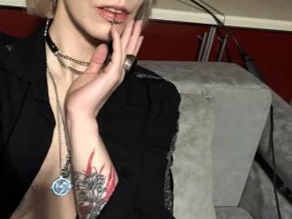 Obejrzyj kompletny profil Aurali