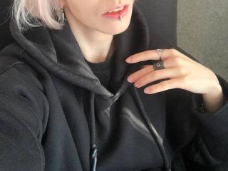 Obejrzyj kompletny profil Aurali