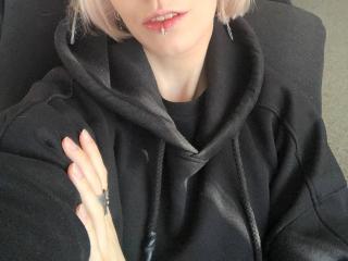 Obejrzyj kompletny profil Aurali