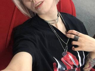 Obejrzyj kompletny profil Aurali