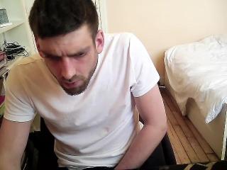 Obejrzyj kompletny profil Paaul69