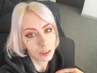 Obejrzyj kompletny profil Aurali