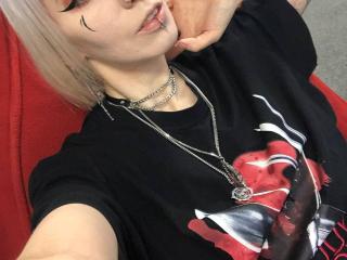 Obejrzyj kompletny profil Aurali