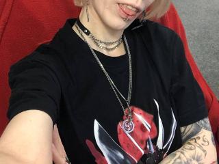 Obejrzyj kompletny profil Aurali