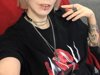 Obejrzyj kompletny profil Aurali