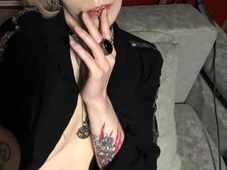 Obejrzyj kompletny profil Aurali