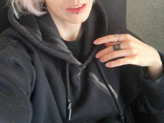 Obejrzyj kompletny profil Aurali