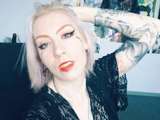 Obejrzyj kompletny profil Aurali