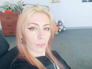 Obejrzyj kompletny profil Aurali