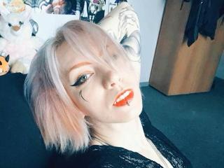 Obejrzyj kompletny profil Aurali