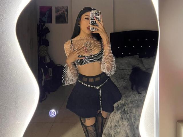 SalomeMille - Live porn &amp; sex cam - 28926017