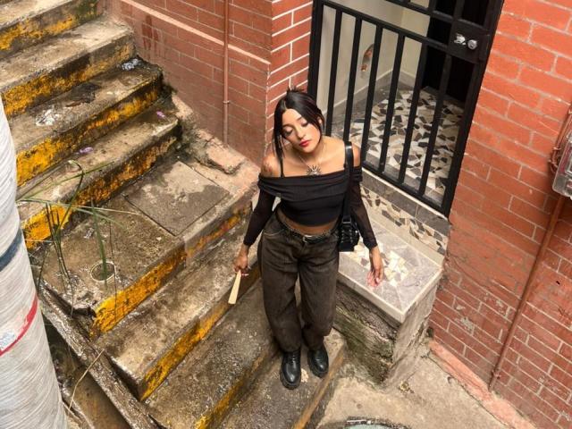 SalomeMille - сексуальная веб-камера в реальном времени - 28926044