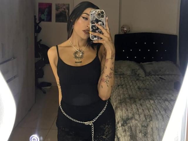 SalomeMille - Live porn &amp; sex cam - 28926053