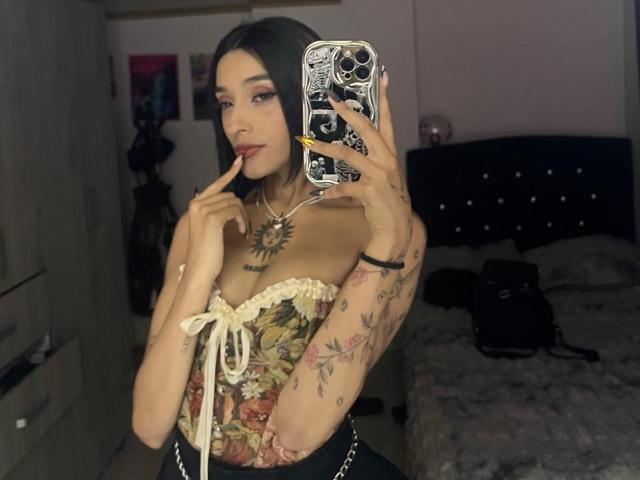 SalomeMille - Live porn &amp; sex cam - 28926062