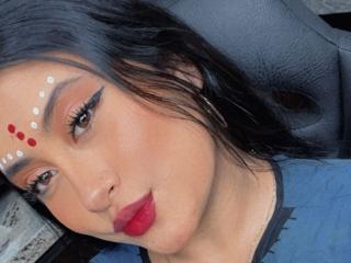 См. подробные сведения о модели KalpanaAisha