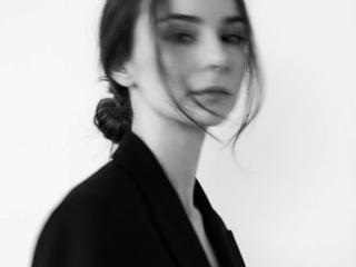 ApheliaAddington'in detaylı sayfasını gör