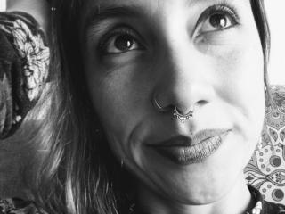 Obejrzyj kompletny profil AliRousse