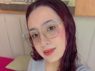 ChloeBernard'in detaylı sayfasını gör