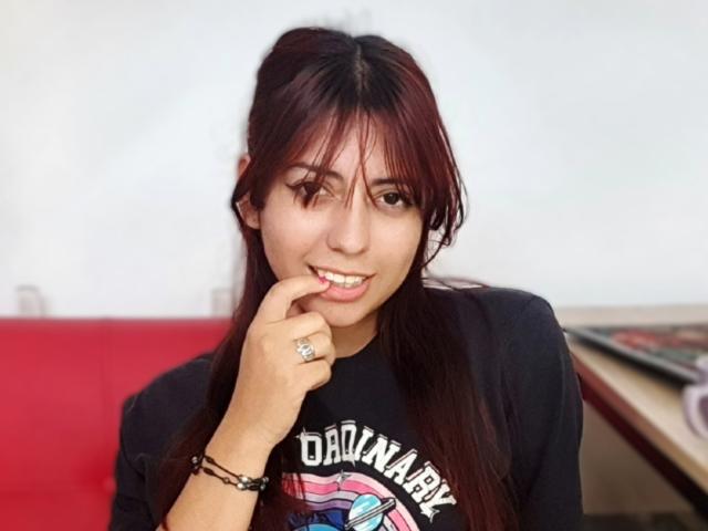 BrendaBluee - Sexe cam en vivo - 28927970