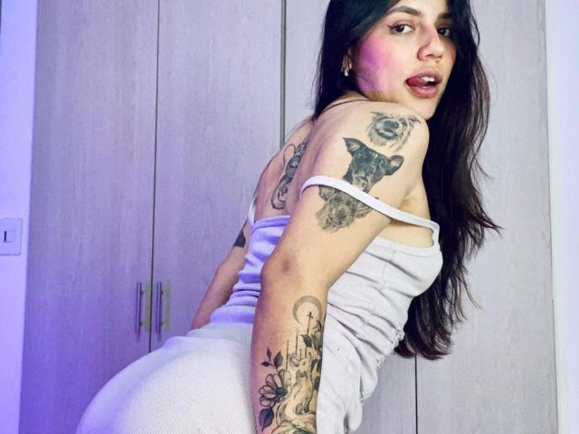 SophiaMarx - Live porn &amp; sex cam - 28928078