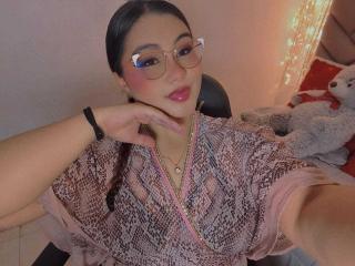 См. подробные сведения о модели HelueJamil