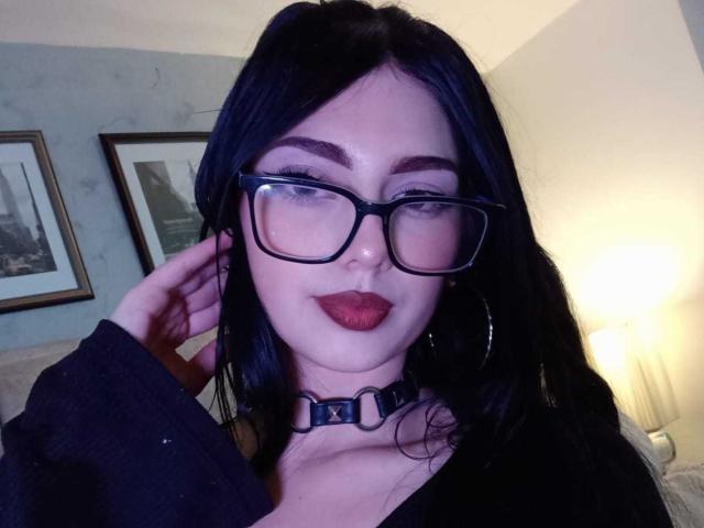 IsabellaaRossi - Live sexe cam - 28930376